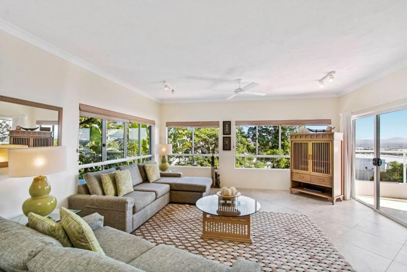 The Lookout Resort Noosa Exterior photo