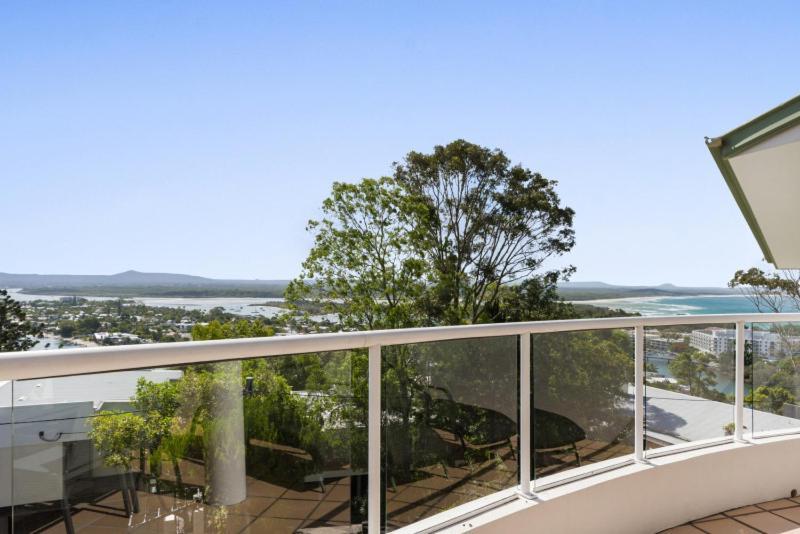 The Lookout Resort Noosa Exterior photo